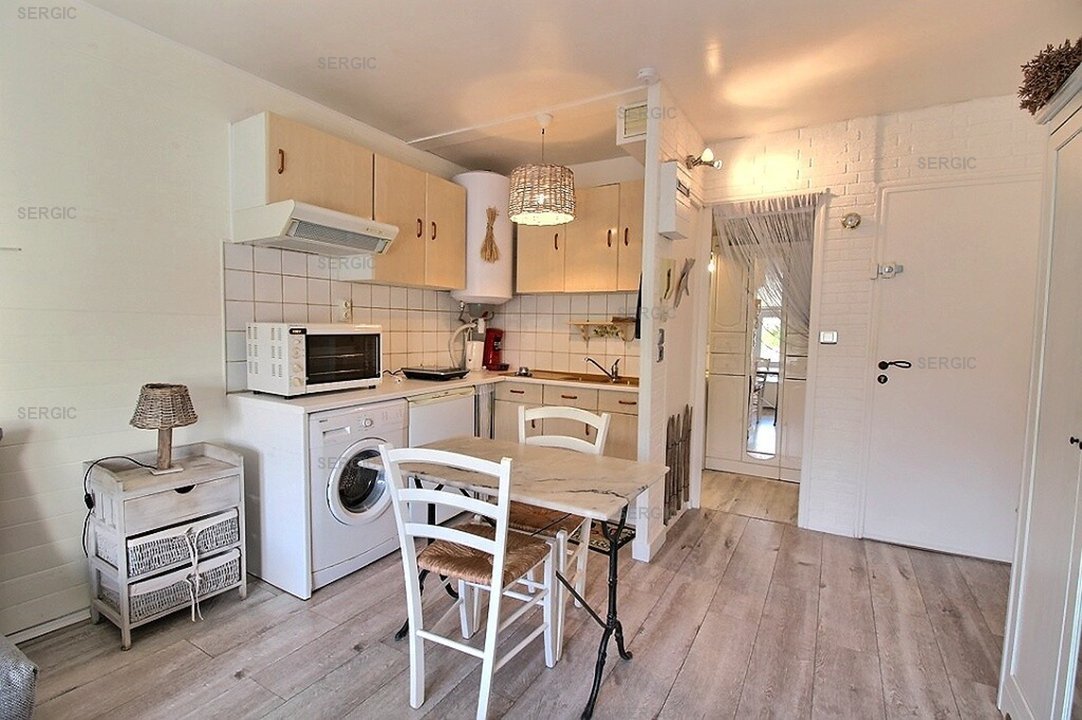 /picture/helios/118055001/CARAVELLE 27 B/5_2025-11-30CET00h00-12.jpg